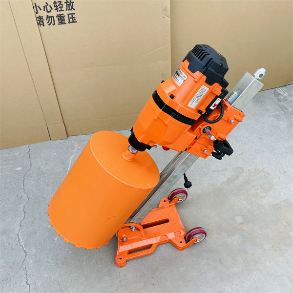 工業(yè)級斜底座水鉆機(jī)